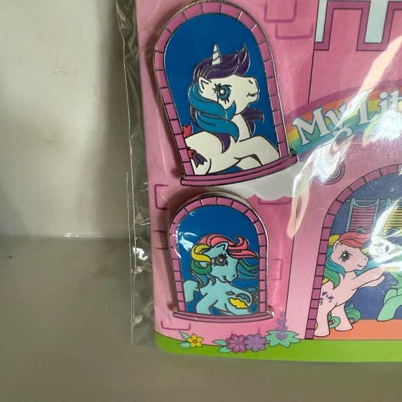 Loungefly My Little Pony Enamel Pin Set Hasbro - Picture 3 of 4